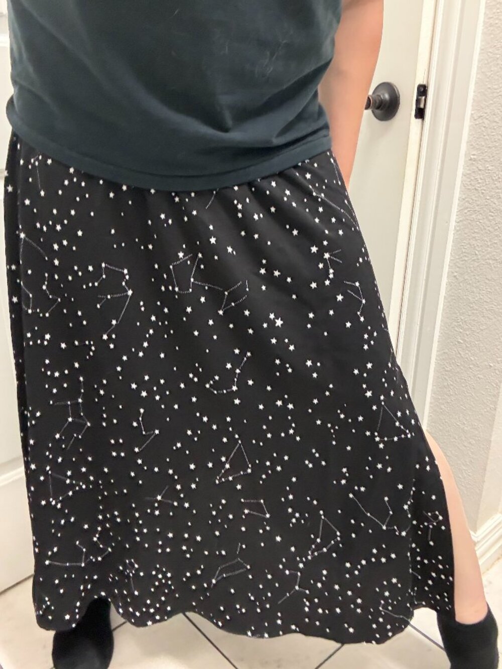 Disturbia us sz 8 Celestial Midaxi Skirt NWOT